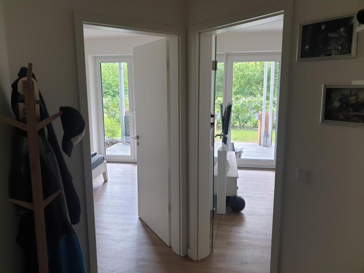 Schones Privatzimmer In Einem Neubau Oldenburg Exteriör bild